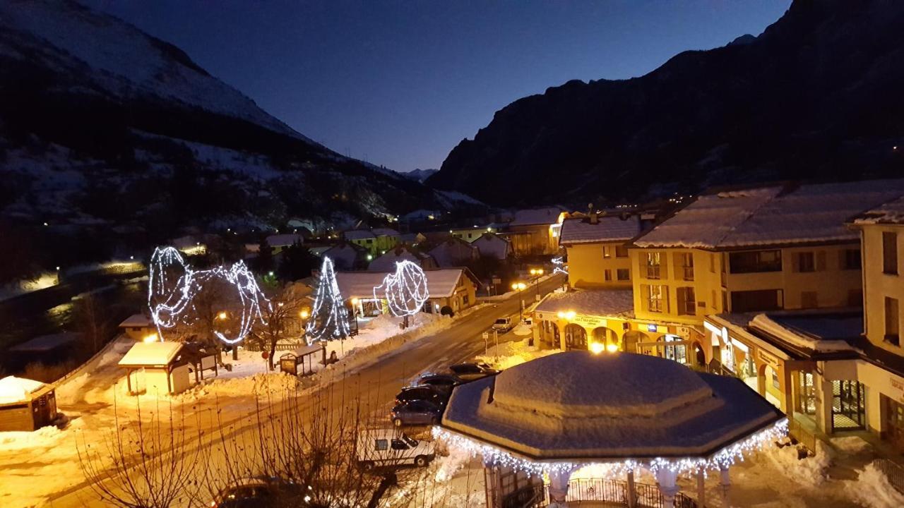 Hotel Restaurant Glaizette LʼArgentière-la-Bessée المظهر الخارجي الصورة