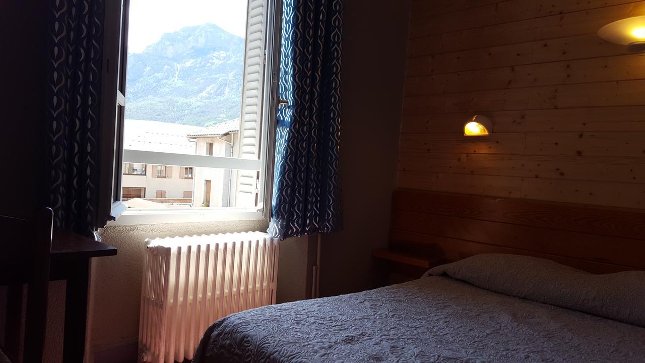 Hotel Restaurant Glaizette LʼArgentière-la-Bessée المظهر الخارجي الصورة